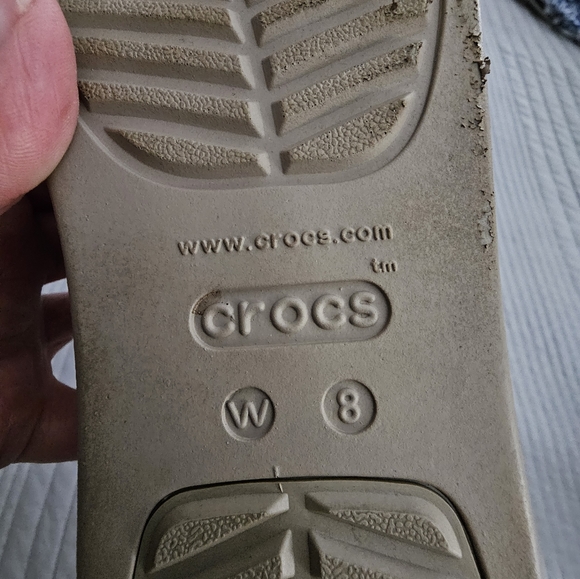 Crocs Brand Brooklyn Low Wedge Shoes - Picture 4 of 10